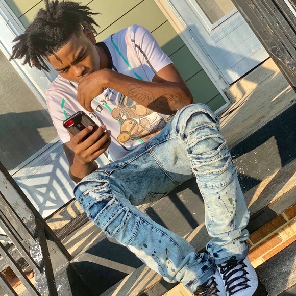 Meet your Posher, Joshua - Picture 1 of 1